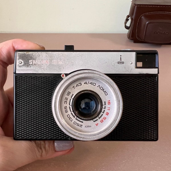 SMENA-8M sowjetische 35mm Filmkamera - Halten Sie zeitlose Erinnerungen mit Vintage LOMO UdSSR Lo-Fi Kamera mit T-43 Objektiv für Lomographie Enthusiasten fest