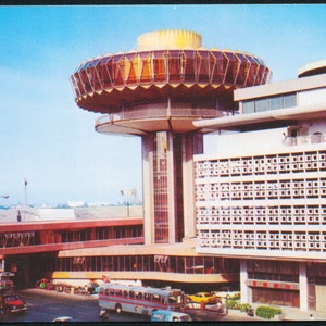 Change Alley Aerial Plaza, Collyer Quay - S.W. Singapour # S7801 Carte postale Des années 1970 Asie Cartes postales, City Postcards Éphémère, Architecture