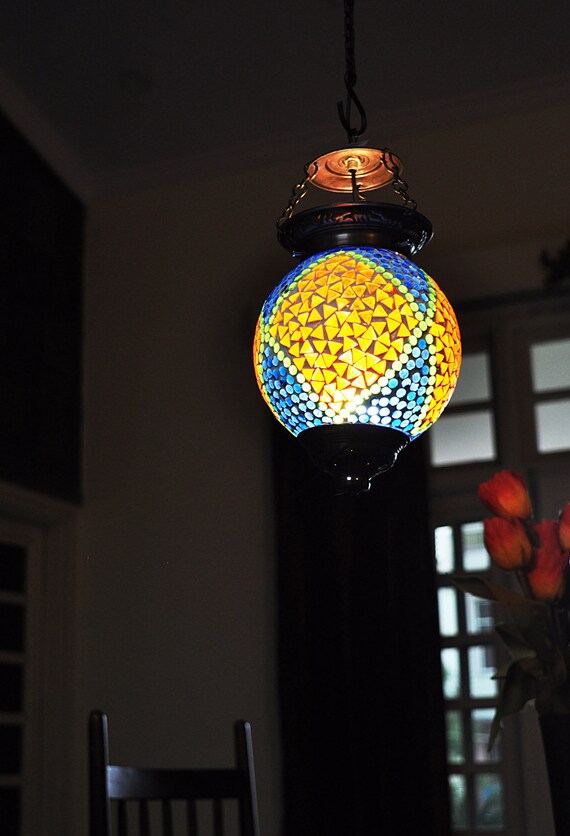 Vintage Style Luxury Home Decor Hanging Glass Lights Ceiling Lamp Shade Multicolor Light Lantern For Christmas Diwali Decor