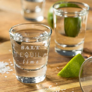 Set of 4 Engraved Tequila Shot Glasses/Salt Tequila Lime Board/Custom Tequila Gift/Tequila Shot Board/Small Engraved Cutting Board