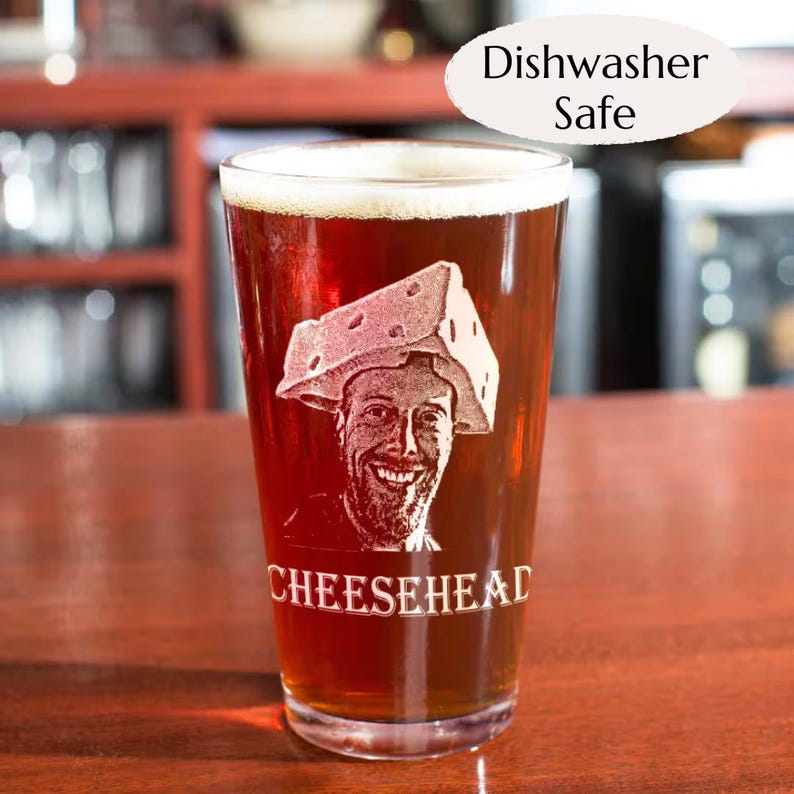 This picture shows an etched pint glass engraved custom photo friend mug personalized funny nickname cup for him her.