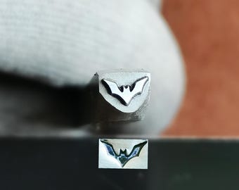 Flying Bat Metal Stamp Animal Steel Punch Jewelry Metal, Leather Stamping Tools Bracelet DIY Craft Tool, Jewelry Making Gift