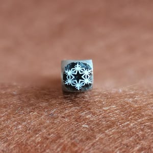 Snow,snow flower,snowflake,texture,Steel Punches Jewelry Metal, Leather Stamping Tools Bracelet DIY Craft Tool,  Jewelry Making For Gift