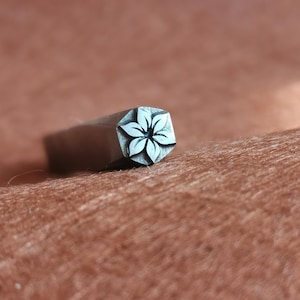 Flower Steel Punches Jewelry Metal Leather Stamping Tools Bracelet DIY Craft Tool, Decorative Art Metal Design Stamp Jewelry Making For Gift