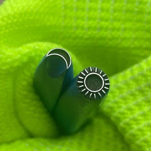 Zon Maan Metalen Stempel Stalen Ponsen Valentijnsdag Ring Sieraden Metaal, Leer Stempelen Gereedschap Armband DIY Craft Tool, sieraden maken voor cadeau
