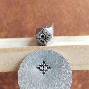 Sakura/Tulip/Mandala/flowers Cartoon Steel Punches Jewelry Metal, Leather Stamping Tools Bracelet DIY Craft Tool,  Jewelry Making For Gift