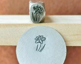 Fiori del mese di nascita Loto Ninfea Punzoni in metallo Gioielli Metallo, Pelle Strumenti per timbratura Braccialetto Strumento fai da te Artigianato, Timbro per design in metallo artistico
