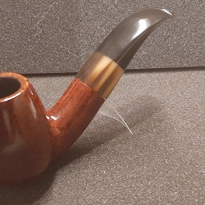 Tao: Smooth Bent Bulldog Tobacco Pipe