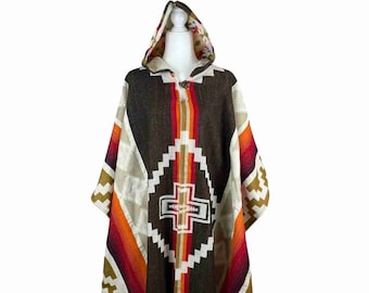 Alpaka Poncho, Unisex Hippie Kapuzen Umhang (Braun Rote Lava) One Size