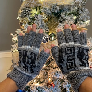 Soft  Warm Knit Winter Alpaca Fingerless Gloves,  Hand Warmer Wool Gloves Size SM Neutral Gloves Llama Design