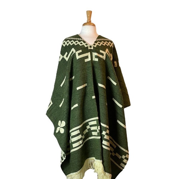 Poncho en alpaga | Poncho chaud pour femmes | Cape Poncho en laine | Poncho hippie | Manteau poncho pour homme | Beige vert | Cadeau de Noël