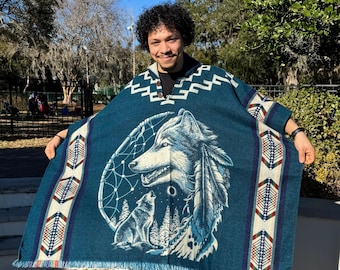 Handmade Alpaca Wool Wolf Poncho - Unisex Warm Winter Outerwear