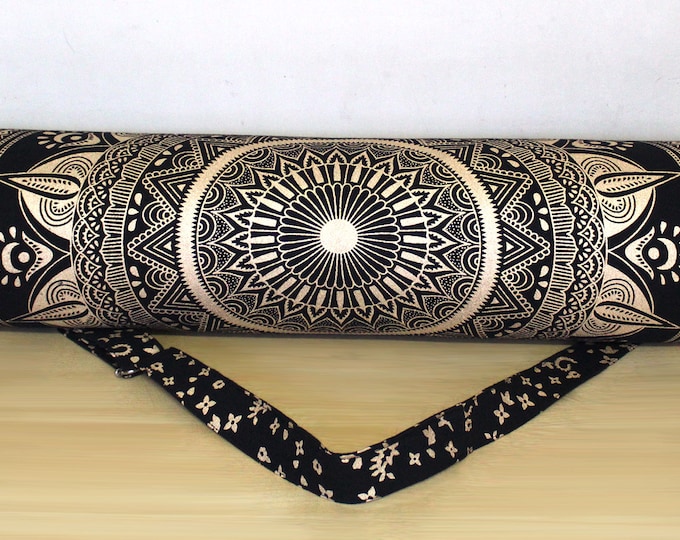 Borsa per tappetino yoga in cotone con mandala floreale oro nero Borsa sportiva indiana fatta a mano regalo per insegnante di yoga con tracolla