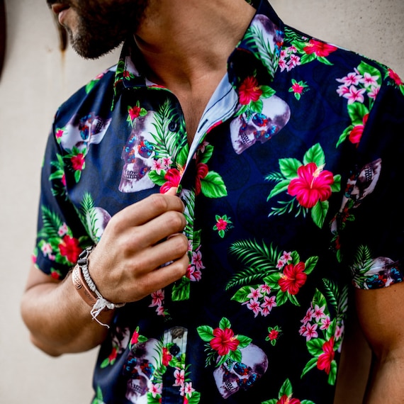 Men Hawaiian Shirt / Colourful men's Shirt / Pirates StoryBook collection / Short Sleeve / Hawaiian Shirts Men / Hawaiian outfit Men