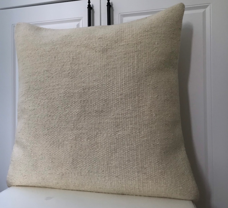 Modern white beige kilim pillow,24x24,turk\u0131sh kilim pillow,handmade,pillow,home living,accent pillow home decor docoraive pillow60x60cm,art.
