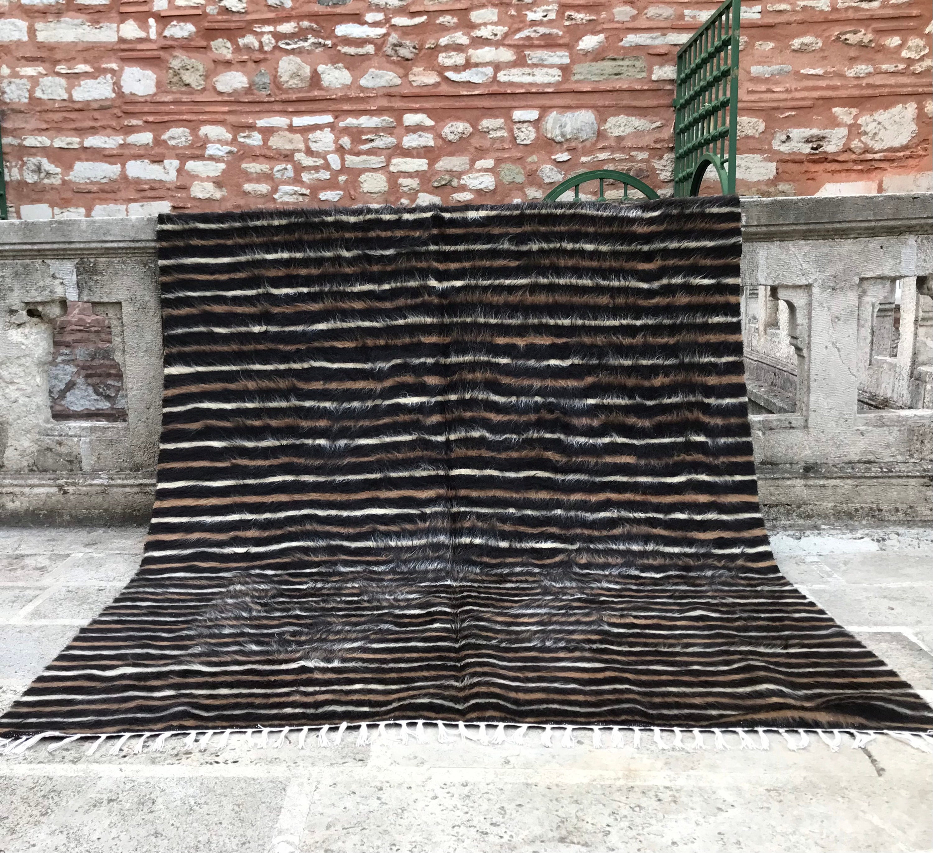 Blanc Noir kilim, Tapis