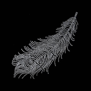 Peut inclure: Un motif de plume blanche composé de petits points blancs sur un fond noir.