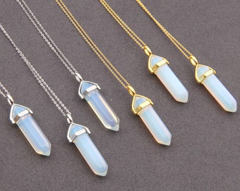 Collier d’opale, collier de cristaux d’opale, pendentif d’opale, collier de charmes, pendentif de collier de Boho, pendentifs en gros de pierre gemme, collier de bijoux.