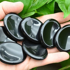 Natural Black Obsidian Worry Stone,Healing Worry Stone,Chakra Worry Stone,Size 35x45MM