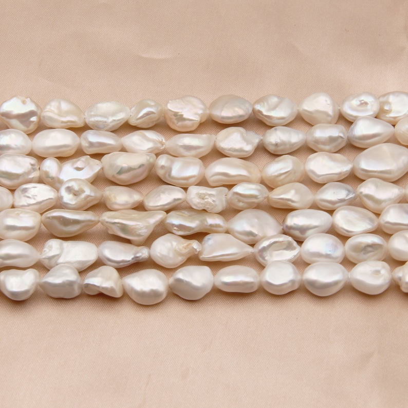 Freshwater Pearl Charms Irregular Beads,White Pearls Beads,Cultured Pearl Beads,Genuine Freshwater Pearls,Good Quality Wedding Pearls Beads.