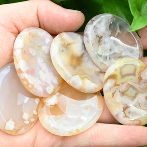 Natural Blossom Agate Worry Stone,Healing Worry Stone,Chakra Worry Stone,Size 35x45MM