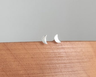 Tiny Moon Earrings, 925 Sterling Silver Studs, Silver Moon Stud Earrings, Dainty Moon Earrings, Moon Studs, Silver Moon Earrings Gift