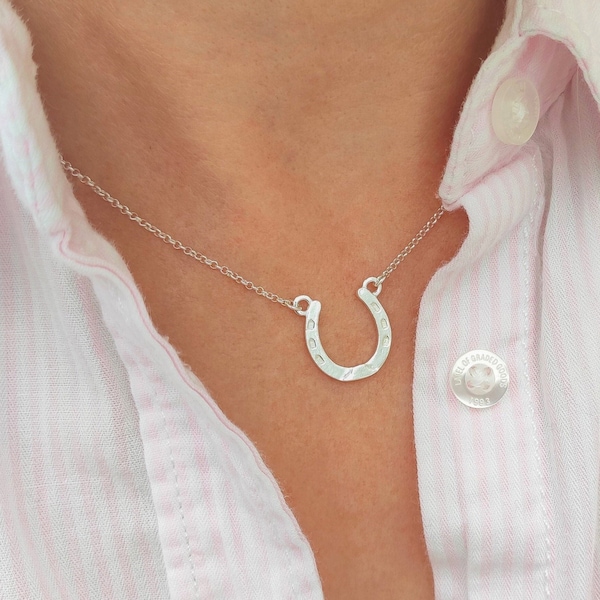 Sterling Silver Horseshoe Necklace, Lucky Horseshoe Necklace, Friendship Necklace, Good Luck Necklace, Gift for Sister, Friend, Woman
