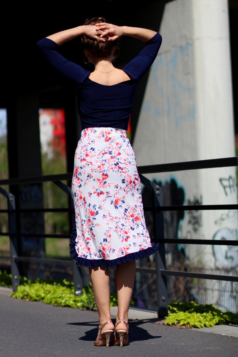 Skirt Maia ecru meadow/&navy blue