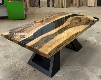Luxus-Couchtisch für Glamour-Interieur, Barn-Wohnmöbel, Nussbaumholztisch, elegante Epoxy-Wohnzimmereinrichtung, Beskope-Tischplatte.