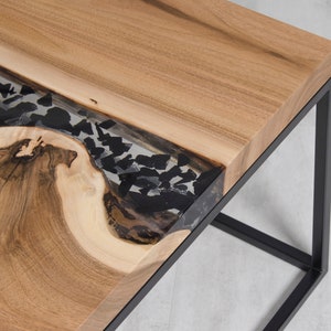 LIVE EDGE Coffee Table, epoxy resin table, epoxy table, walnut table, live edge table, river coffee table, river table, resin table