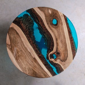 LIVE EDGE Coffee Table, epoxy resin table, epoxy table, walnut table, live edge table, river coffee table, river table, resin table