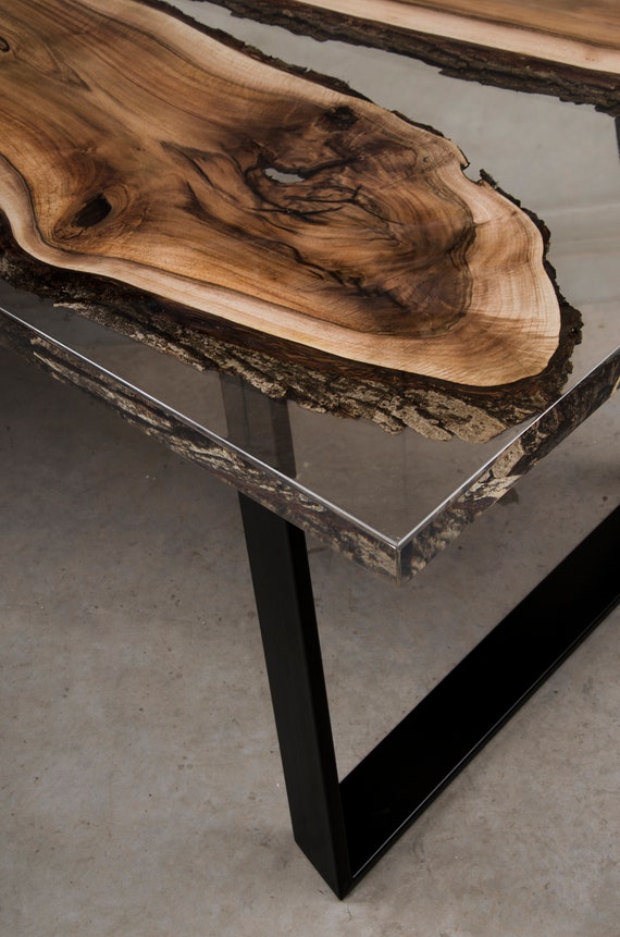 Personalised Epoxy Table Made of Two Walnut Slabs, Crystal Transparent Uv  Resin Table, Live Egde Table for Modern Living Room, Modern Style. 