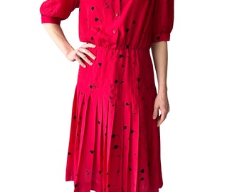 Vintage Red Floral Pleated Dress