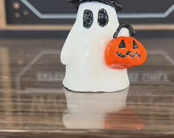 Clay Ghost Holding Pumpkin with Witch Hat, Halloween Figurine, Ghost Decoration, Halloween Room Decor.