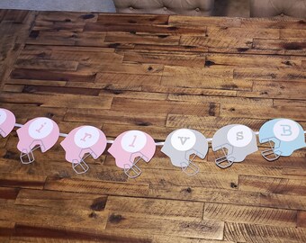 Baby Shower / Gender Reveal: Girl vs Boy Helmets Banner