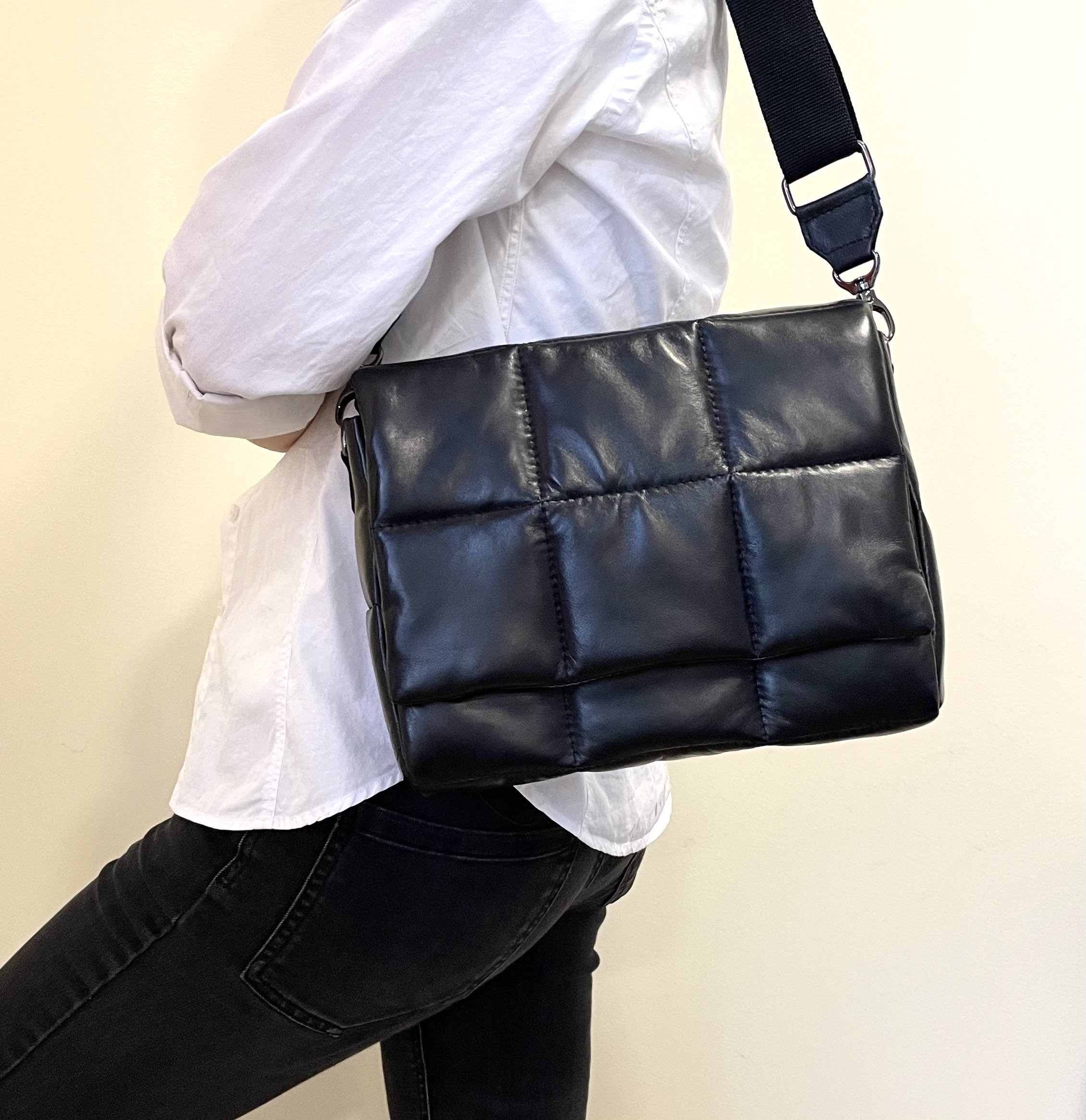 Black Puffer Tote Leather Puffy Handbag Puffer Crossbody Bag Etsy Canada