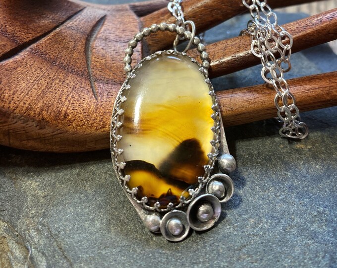 Montana Agate Pendant Necklace - Sterling Silver - Oval - Flowers - Handmade
