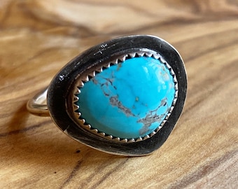 Sierra Nevada Turquoise Ring - Minimalist Ring - Boho Style Ring - Sterling Silver - Artisan Made - Size US8