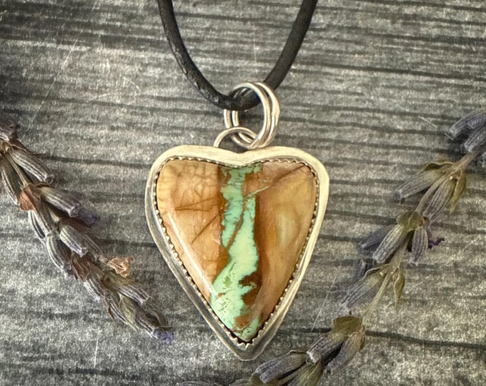 Royston Ribbon Green Turquoise Heart Necklace - Sterling Silver