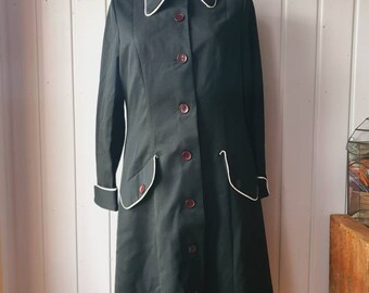 Light vintage coat with Peter Pan collar, size 40/42 Delden, Trevira