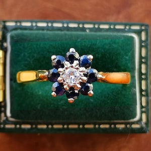 Vintage 18ct Solid Gold Sapphire and Diamond Cluster Ring, Fully Hallmarked 750 Gold Ring, British Vintage Gold Halo Ring, Made in London