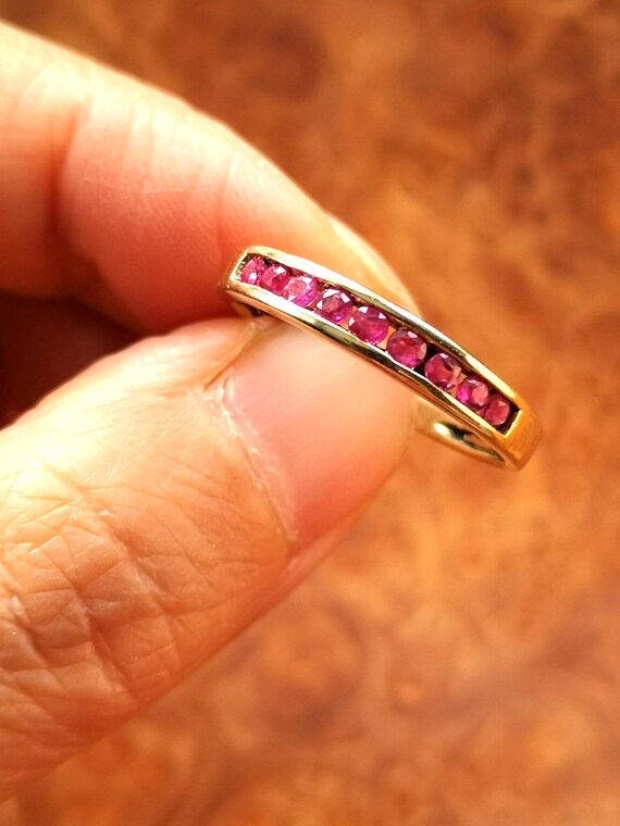Vintage 9ct Solid Gold Ruby Half Eternity Ring, F… - image 4