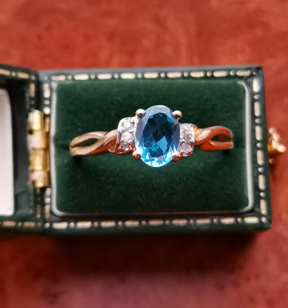 Vintage 9ct Solid Gold Blue Topaz and Diamond Rin… - image 1