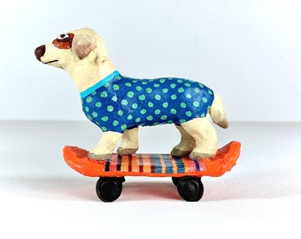 Original art sculpture, unique dog object, handmade craft, table top decor, animal folk decor, inspirational craft, street outsider brut