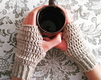 Crochet pattern for fingerless gloves, mittens
