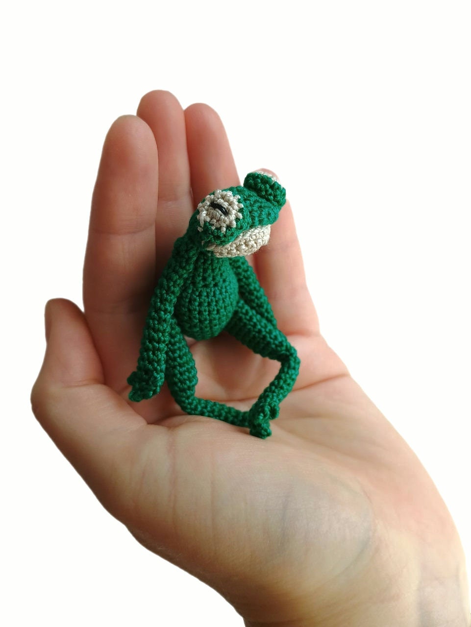 40 Frog and Toad Crochet Patterns for Plush Toys, Bags, Decor, and Gifts 1 Crochet Frog Pattern Kawaii Amigurumi Tiny Toy