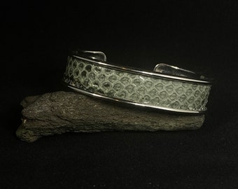 Vintage snake skin, modern cuff bracelet, upcycled, genuine snake skin, exotic, gift for her, natural, metal cuff, clean design, handmade