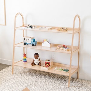 3 étagères Étagère pour jouets Montessori pour tout-petits, étagère de présentation, meubles Montessori personnalisés jusqu'à 47/120 cm image 2