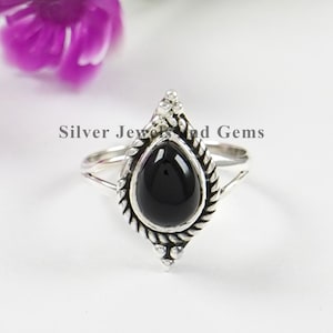 Natural Black Onyx Ring-Light Weight Ring-925 Sterling Silver Teardrop Black Gemstone Ring-Gift for her-December Birthstone-Handmade Ring
