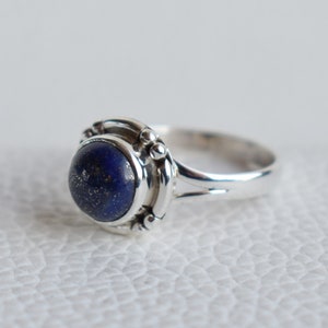 Natural Lapis Ring, Round Lapis Lazuli Designer Ring, Handmade 925 Sterling Silver Ring, Gift for Sister, Taurus Birthstone Ring